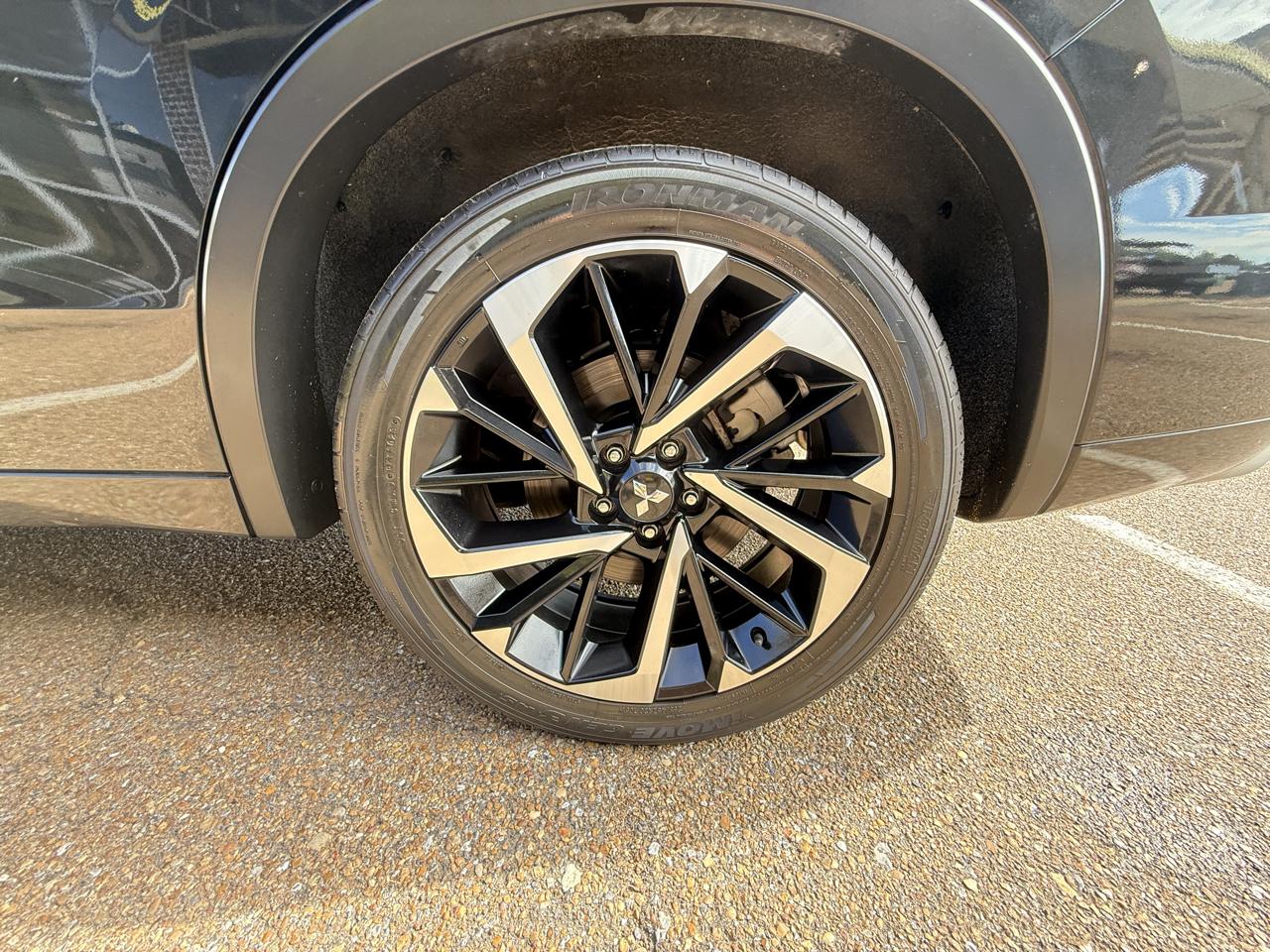 Mitsubishi Outlander SEL FWD 2022