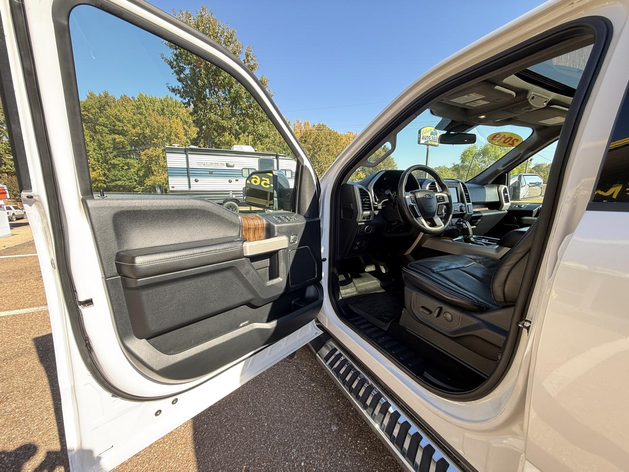 Ford F-150 Lariat 4WD SuperCrew 5.5' Box 2019