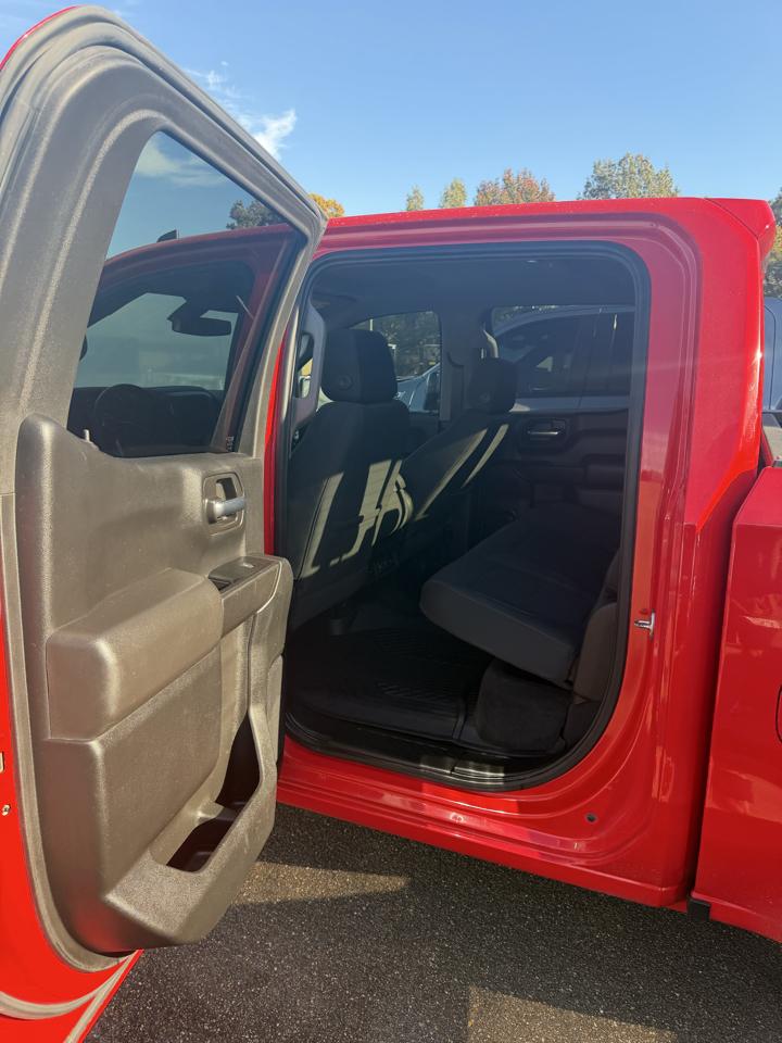 Chevrolet SILVERADO  2022