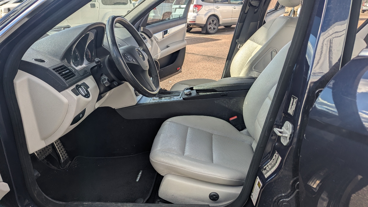 Mercedes-Benz C-Class C300 4MATIC Sport Sedan 2010