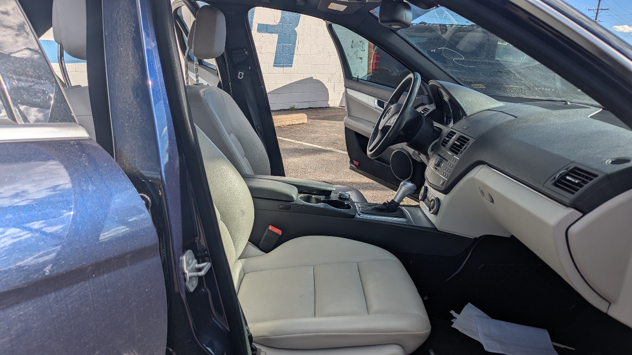 Mercedes-Benz C-Class C300 4MATIC Sport Sedan 2010