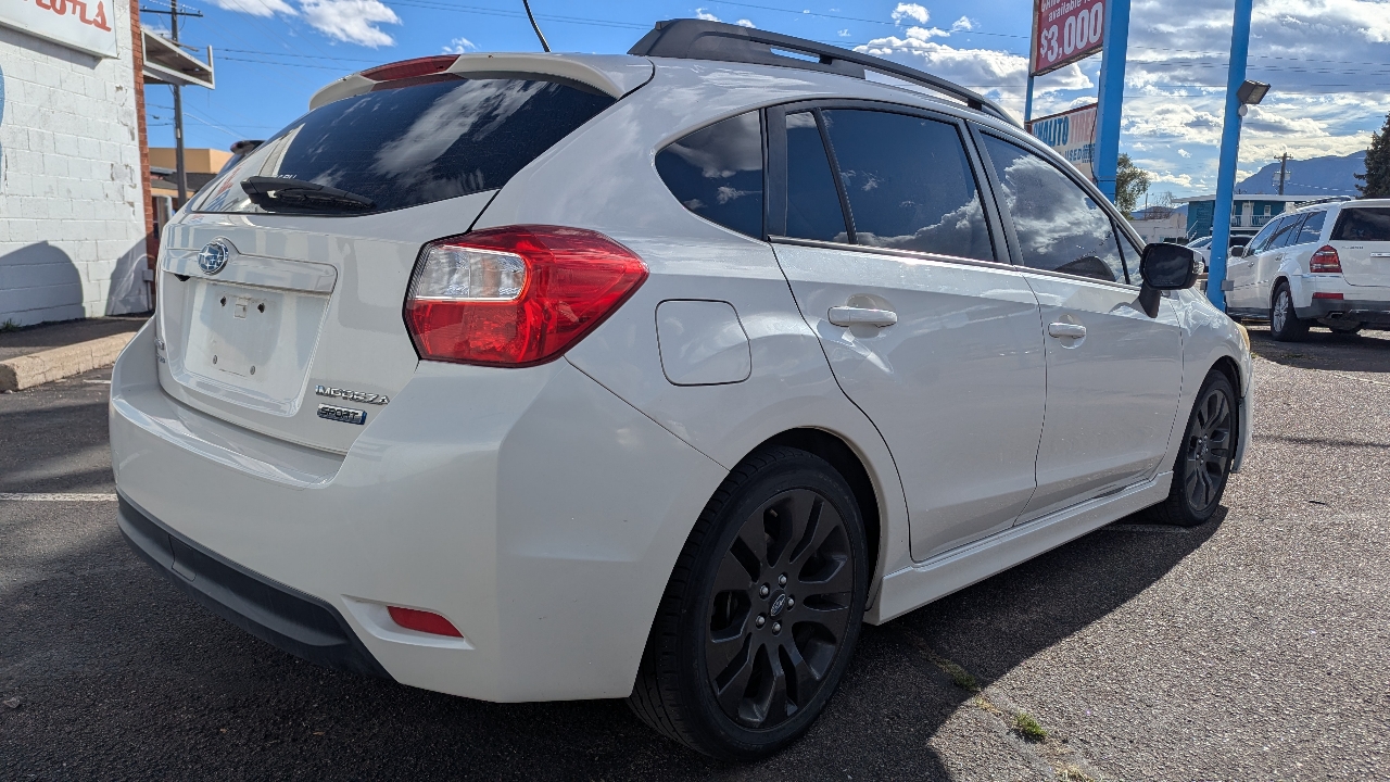 Subaru Impreza 2.0i Sport Premium PZEV CVT 5-Door 2015