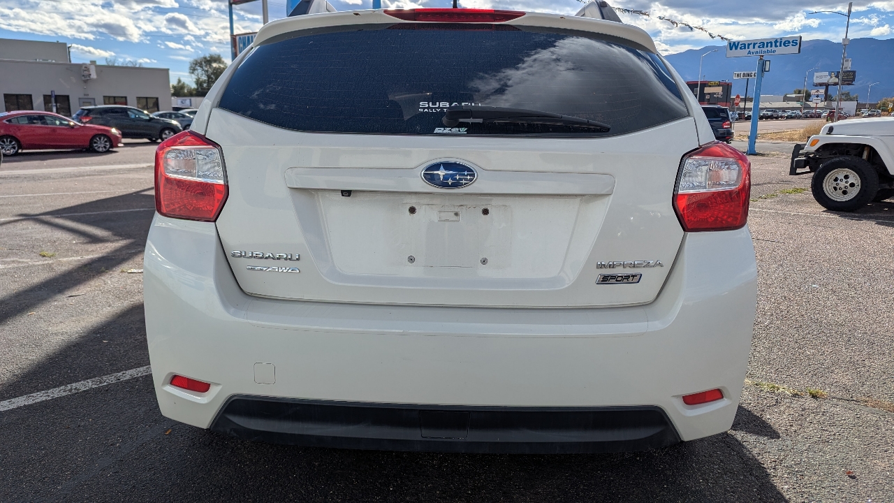 Subaru Impreza 2.0i Sport Premium PZEV CVT 5-Door 2015