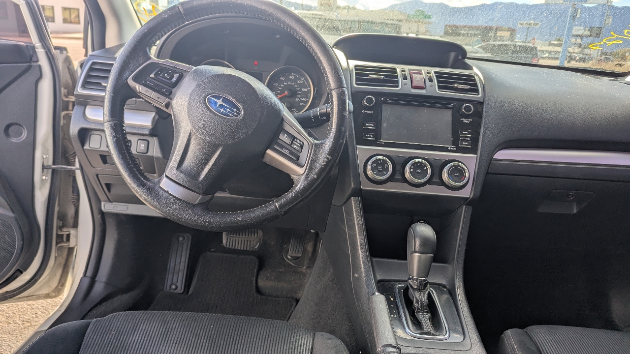 Subaru Impreza 2.0i Sport Premium PZEV CVT 5-Door 2015