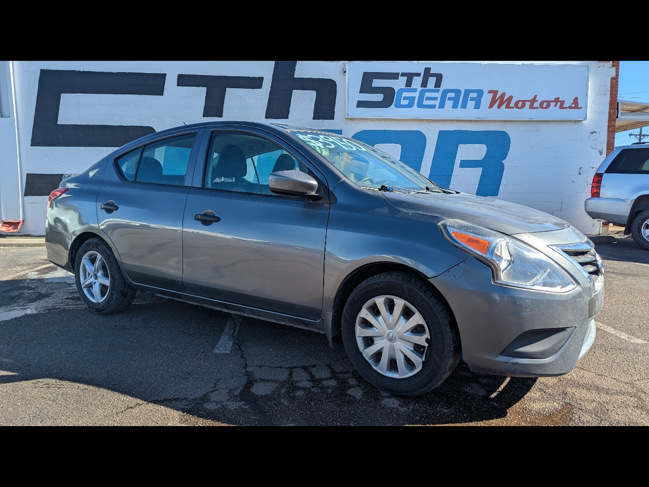 2018 Nissan Versa 1.6 S 5M