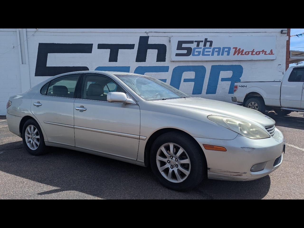 2004 Lexus ES 330 Sedan