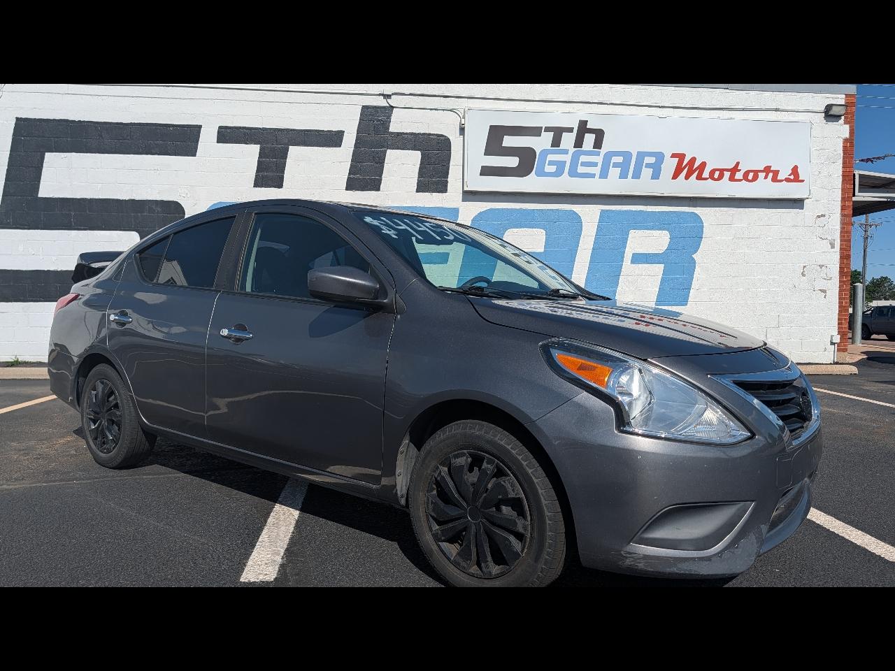 2018 Nissan Versa 1.6 S 5M