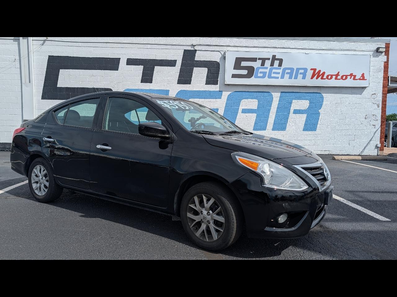 2018 Nissan Versa 1.6 S 5M