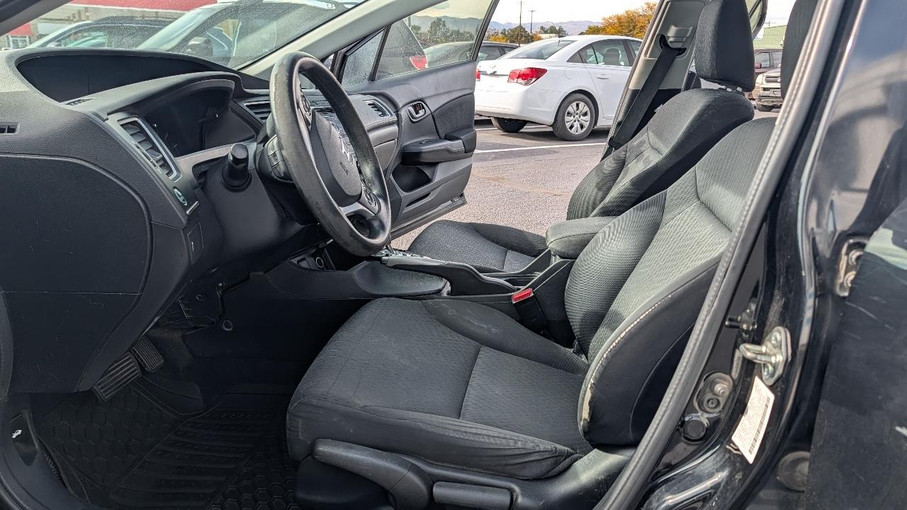 Honda Civic photo 8