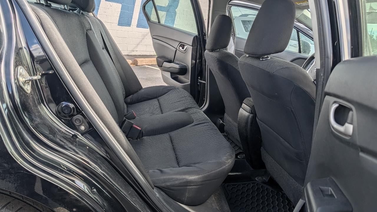 Honda Civic photo 12