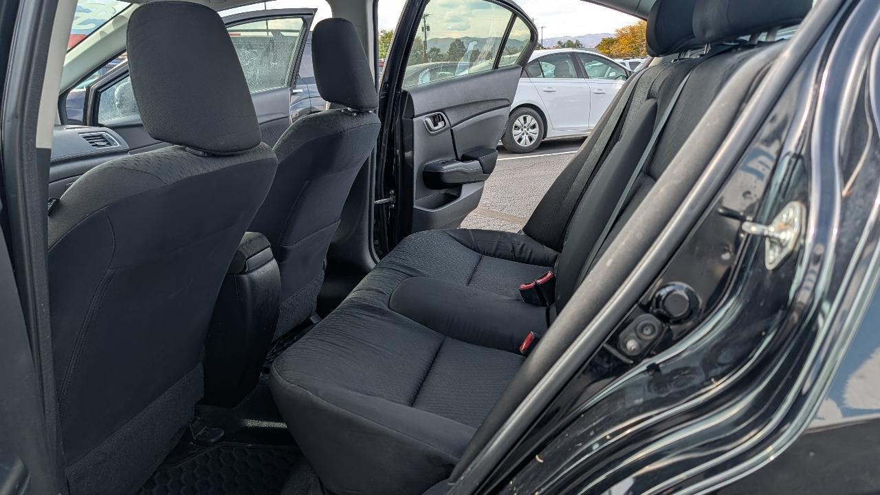 Honda Civic photo 13