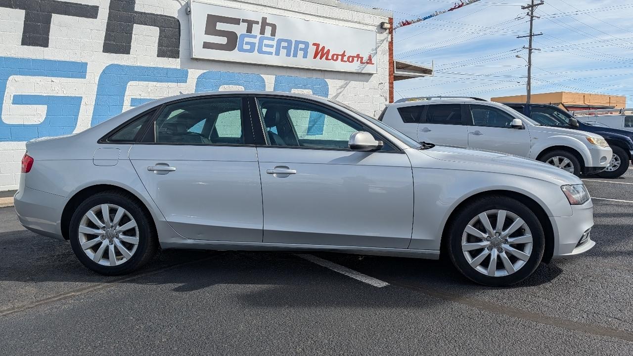 Audi A4 photo 4