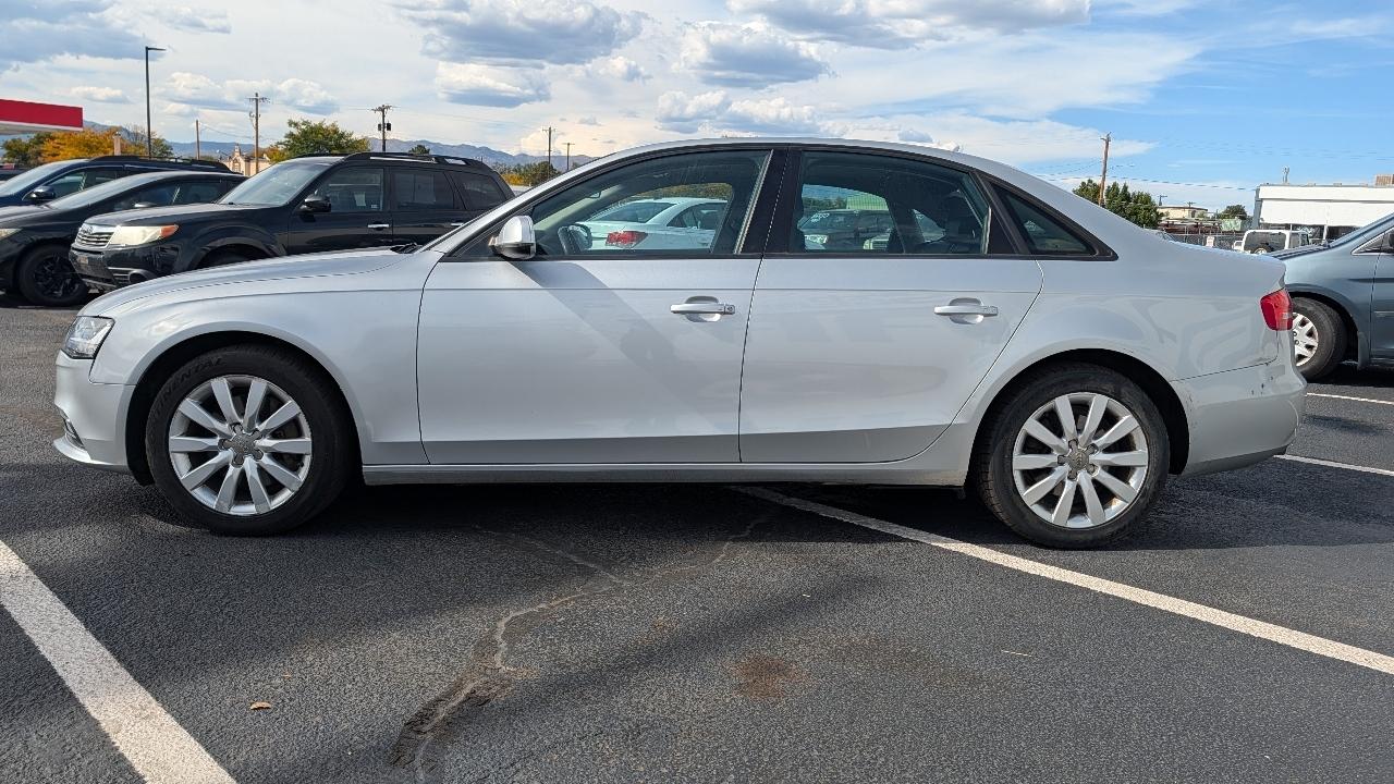 Audi A4 photo 6