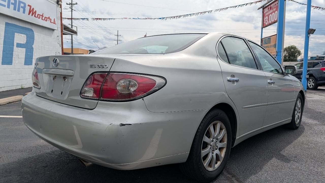 Lexus ES photo 3