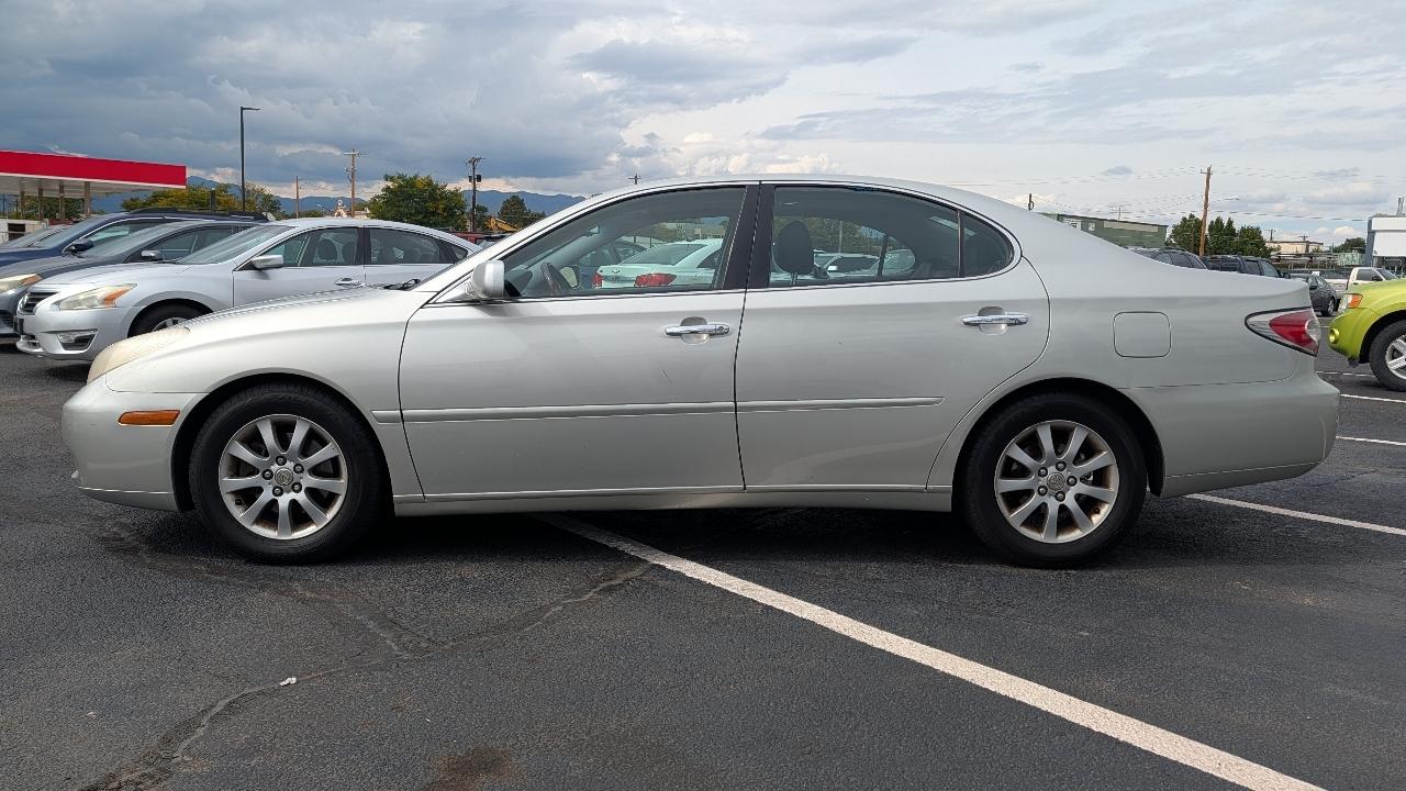 Lexus ES photo 6