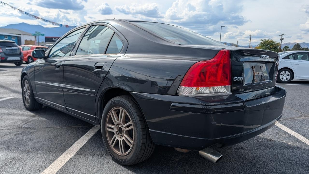 Volvo S60 photo 7