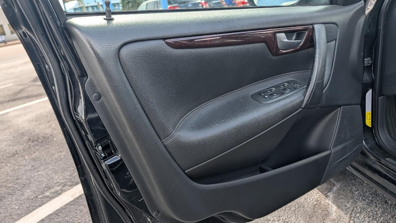 Volvo S60 photo 12
