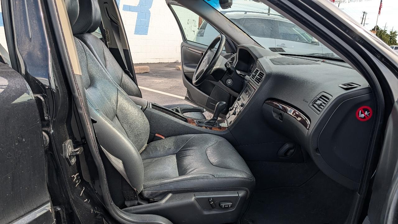 Volvo S60 photo 13
