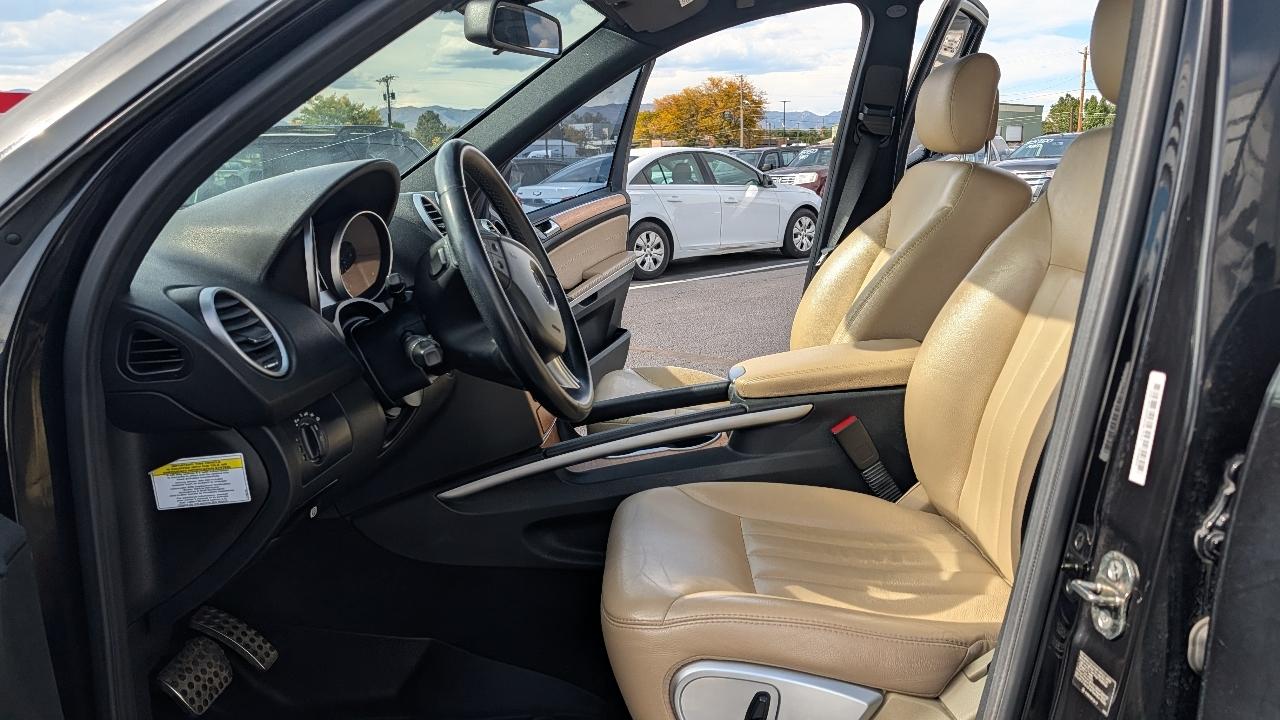 Mercedes-Benz M-Class photo 8