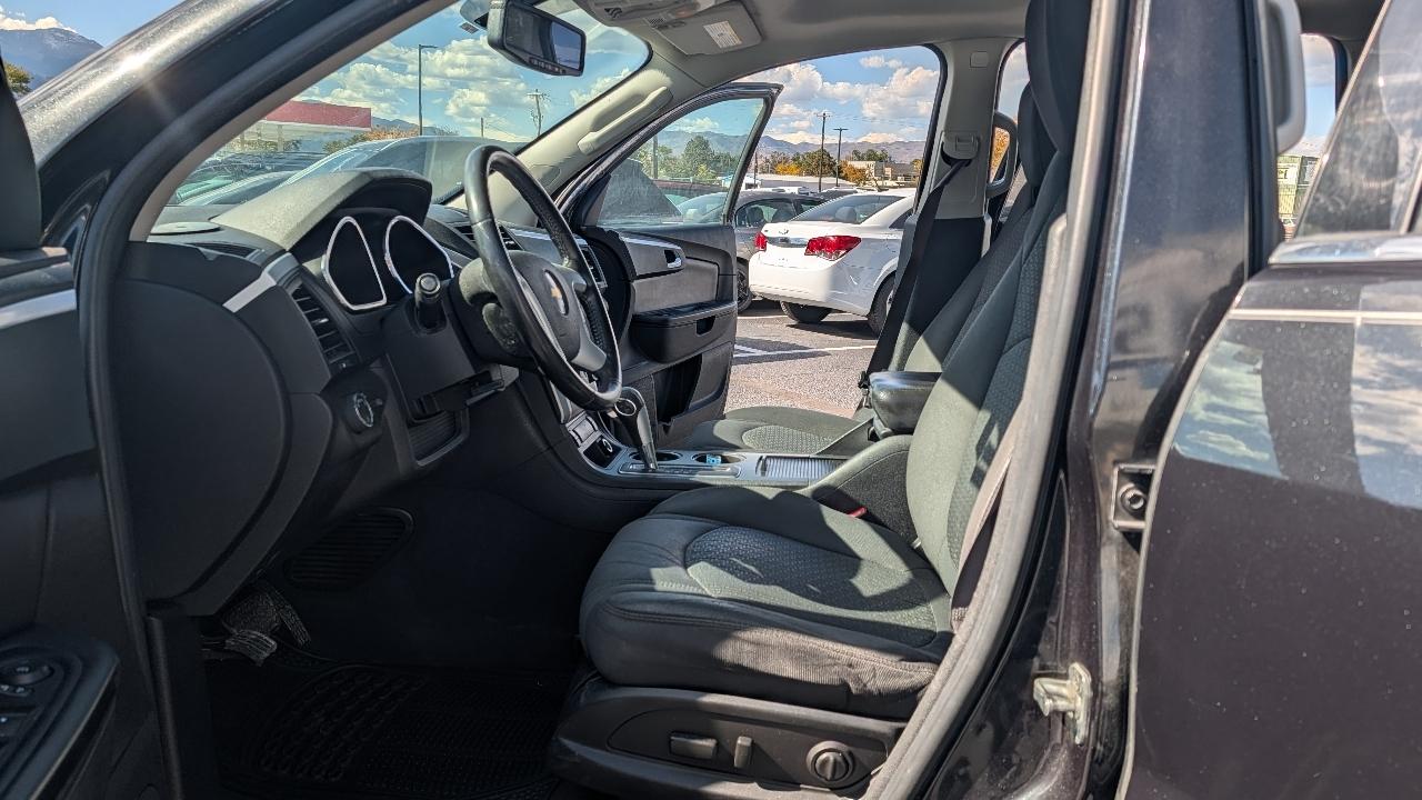 Chevrolet Traverse photo 10