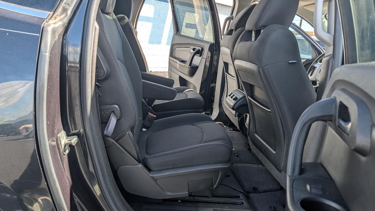 Chevrolet Traverse photo 11