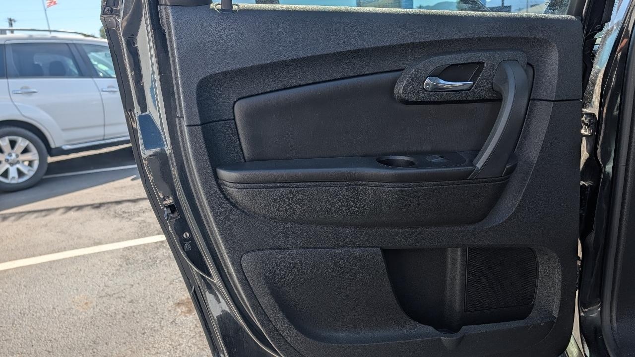 Chevrolet Traverse photo 14