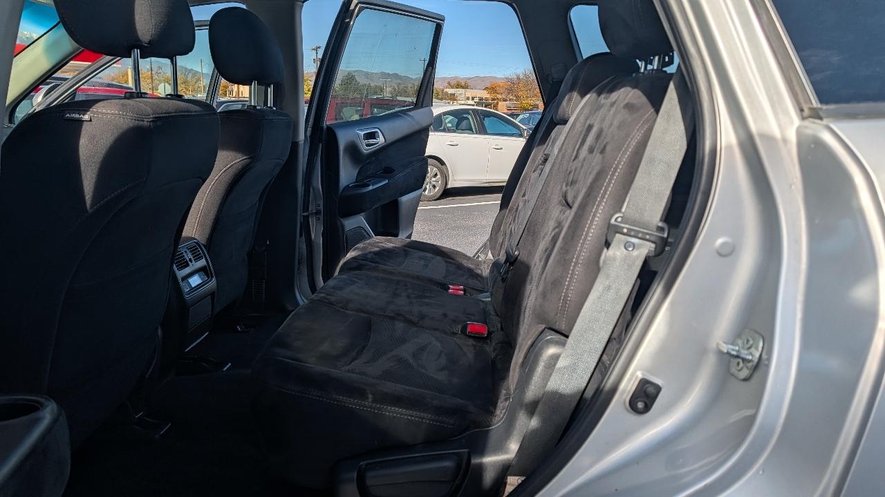 Nissan Pathfinder photo 13