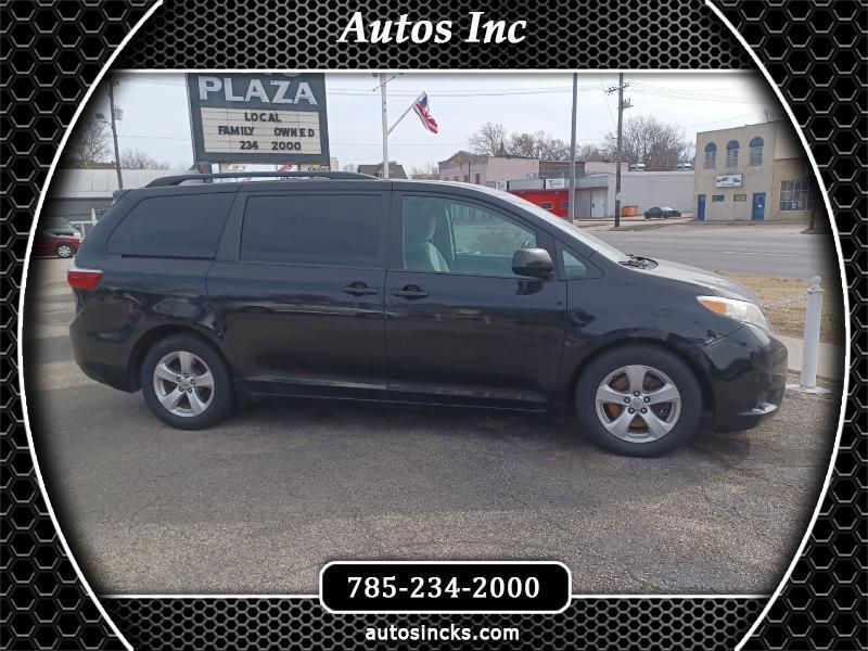 2016 Toyota Sienna LE FWD 8-Passenger V6