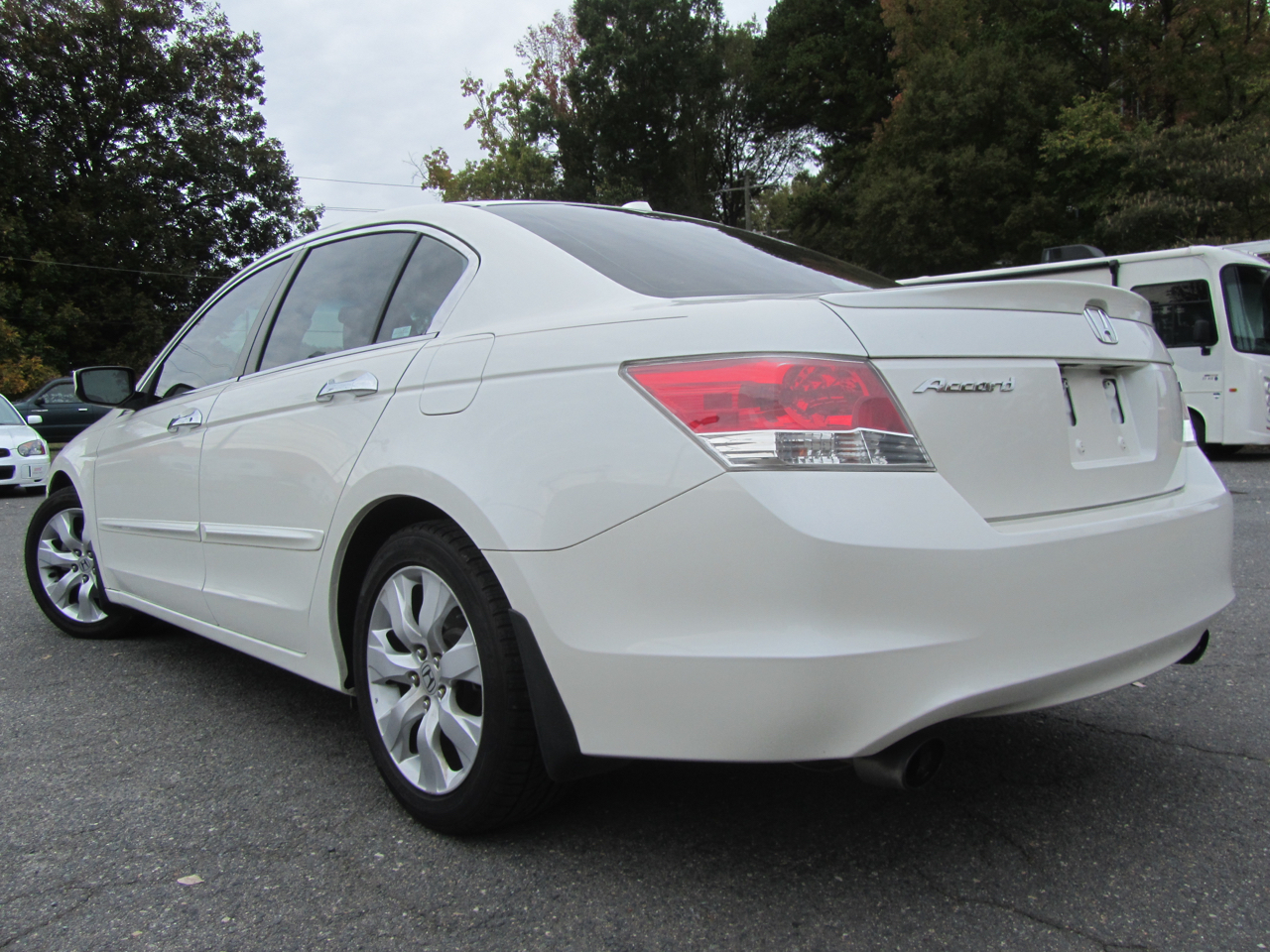 Honda Accord EX-L V-6 Sedan AT 2009 Honda Accord EX-L V-6 Sedan AT 2009