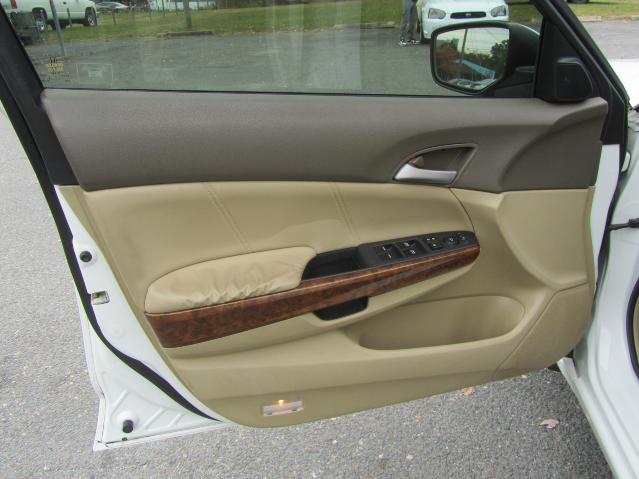 Honda Accord EX-L V-6 Sedan AT 2009 Honda Accord EX-L V-6 Sedan AT 2009