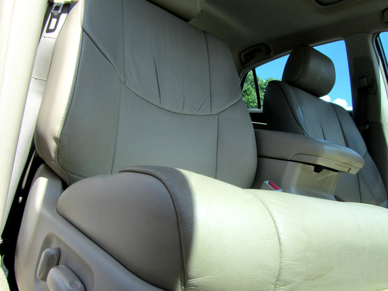 2008 Toyota Avalon XLS photo 22