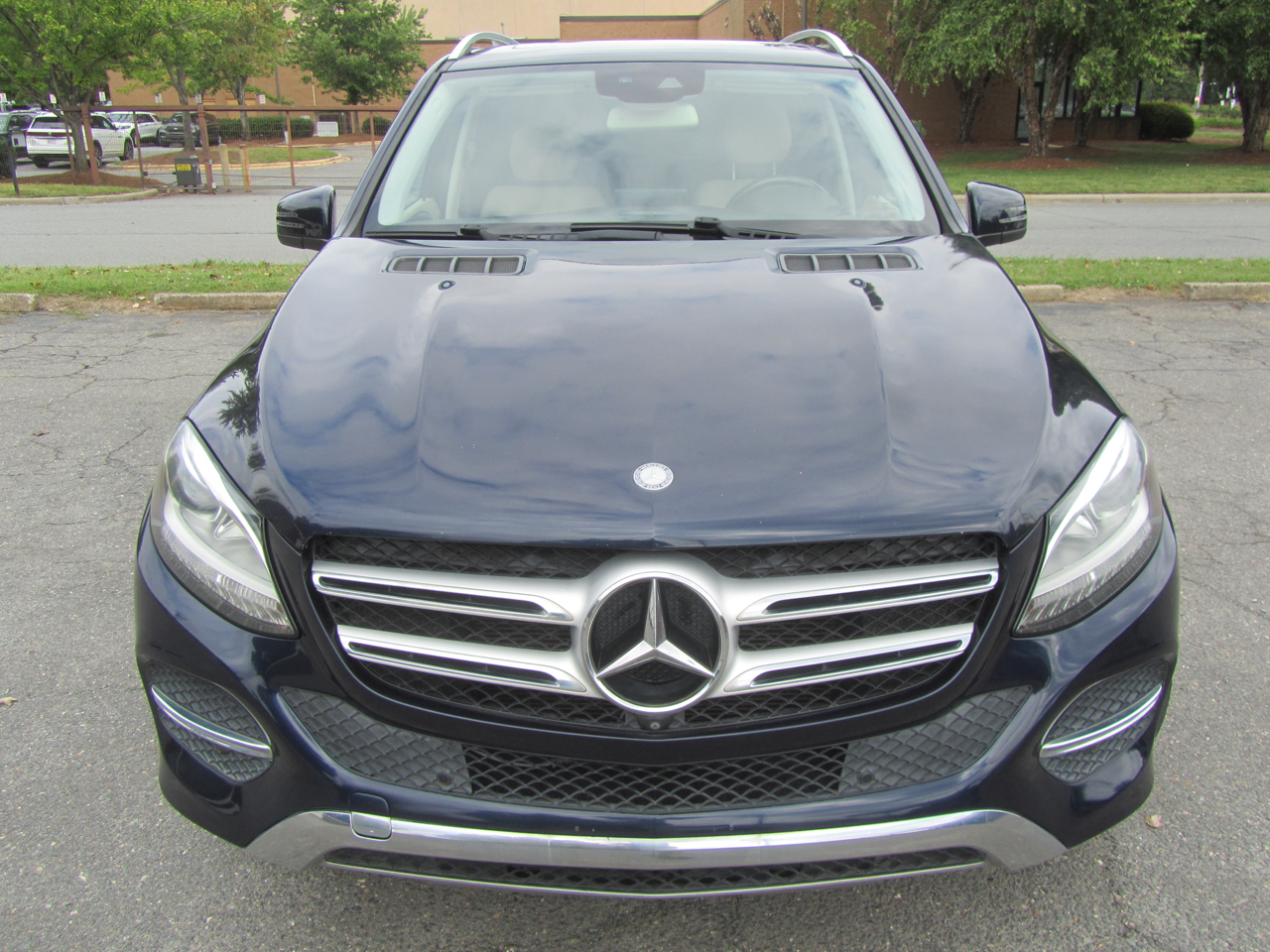 2016 Mercedes Benz GLE 350 photo 3