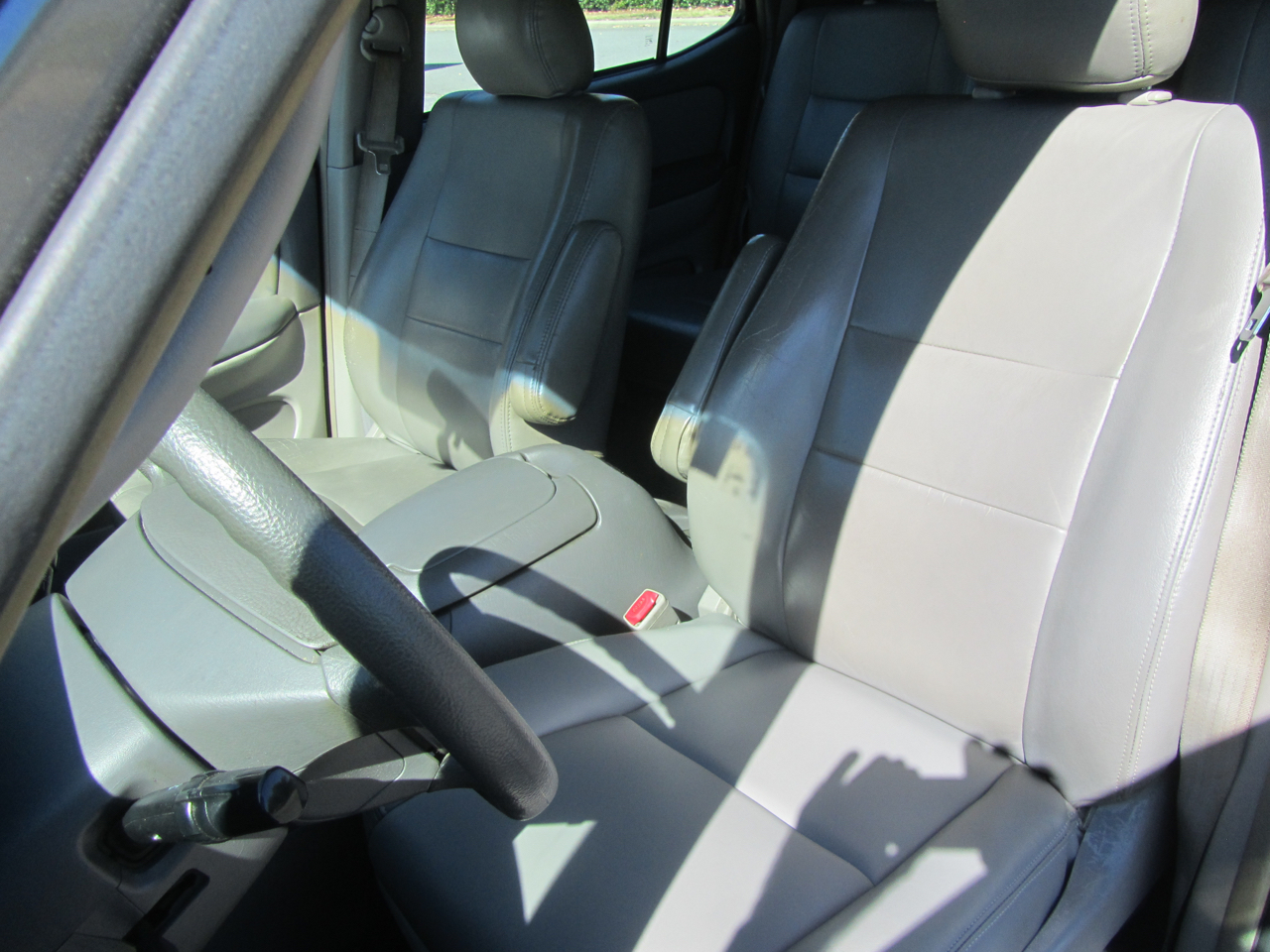 Toyota Sequoia SR5 4WD 2006 Toyota Sequoia SR5 4WD 2006