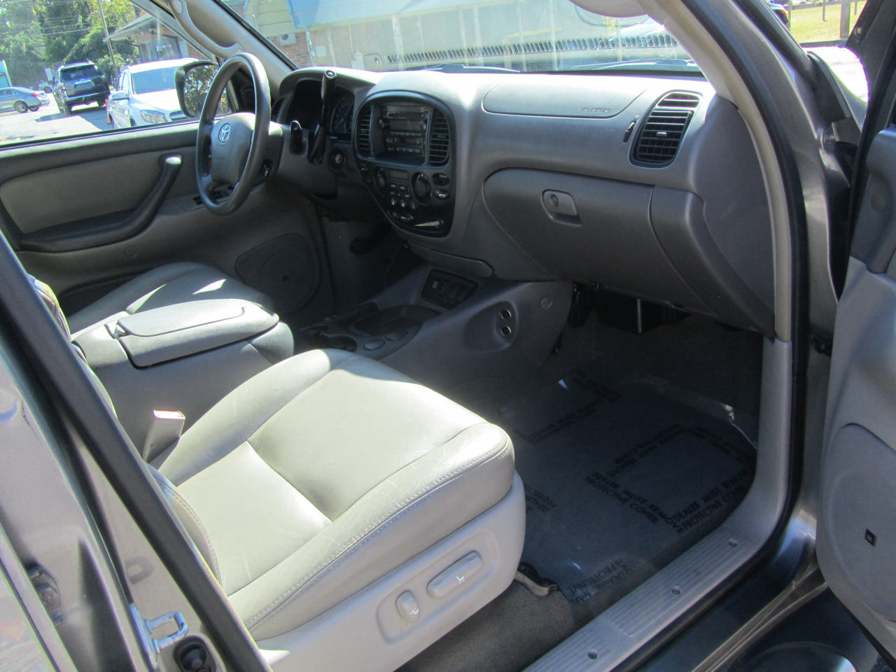 Toyota Sequoia SR5 4WD 2006 Toyota Sequoia SR5 4WD 2006