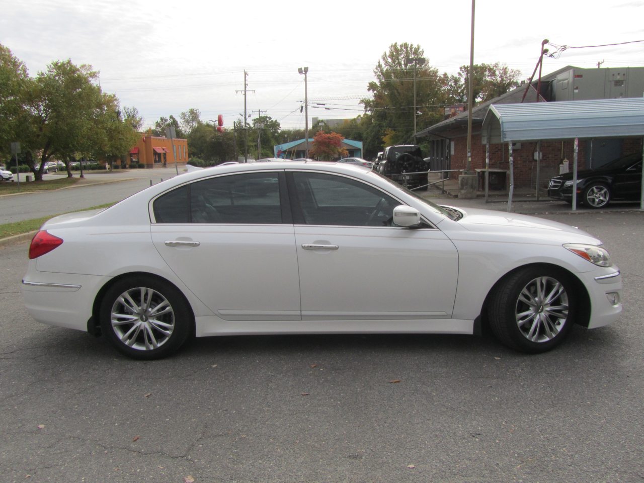 Hyundai Genesis 3.8L 2012 Hyundai Genesis 3.8L 2012