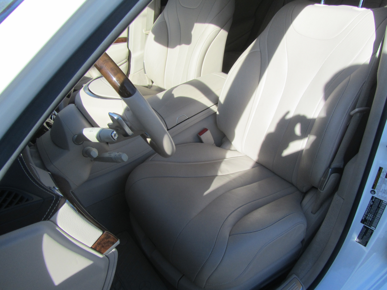 Mercedes-Benz S-Class S550 2015