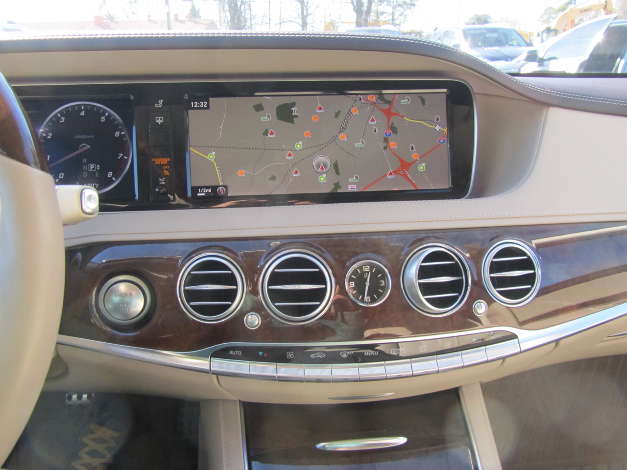 Mercedes-Benz S-Class S550 2015