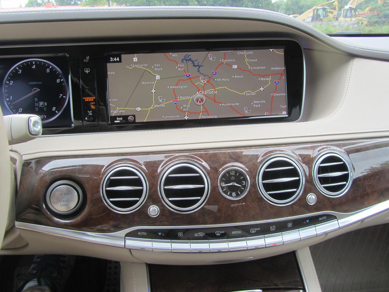 Mercedes-Benz S-Class S550 2015