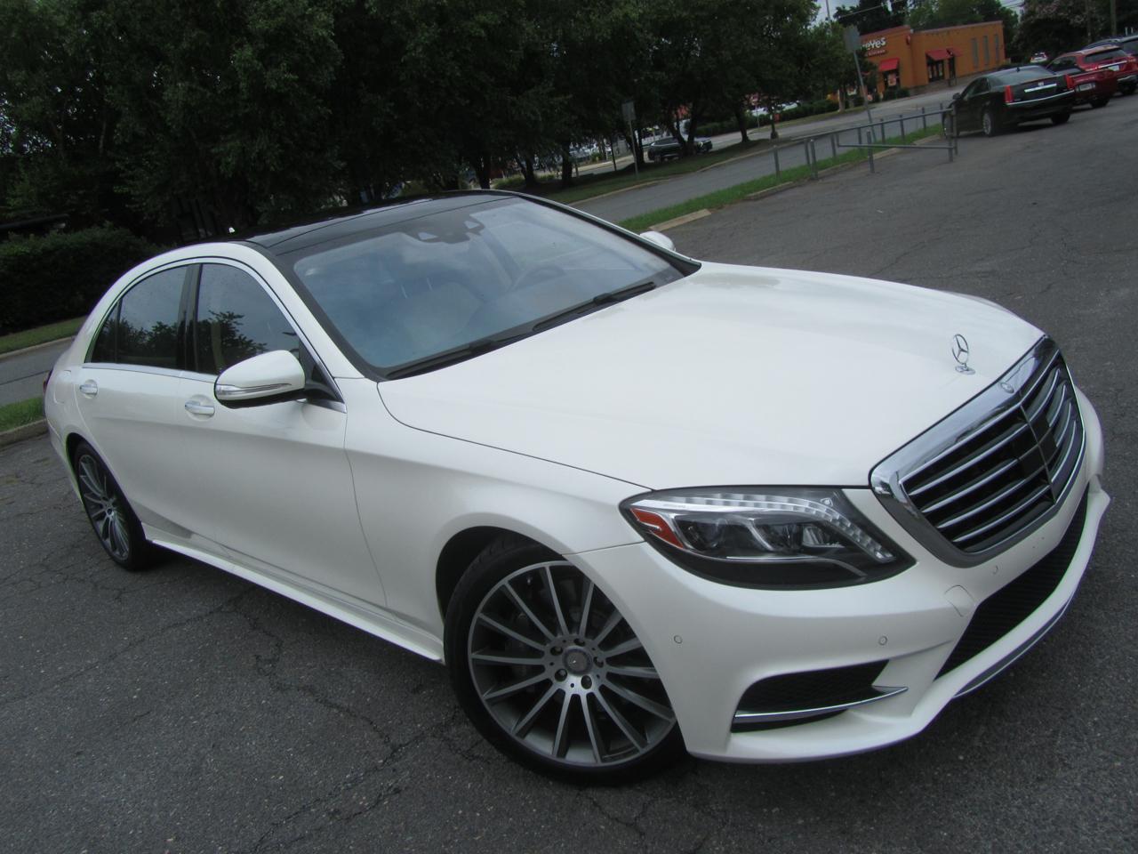 Mercedes-Benz S-Class S550 2015