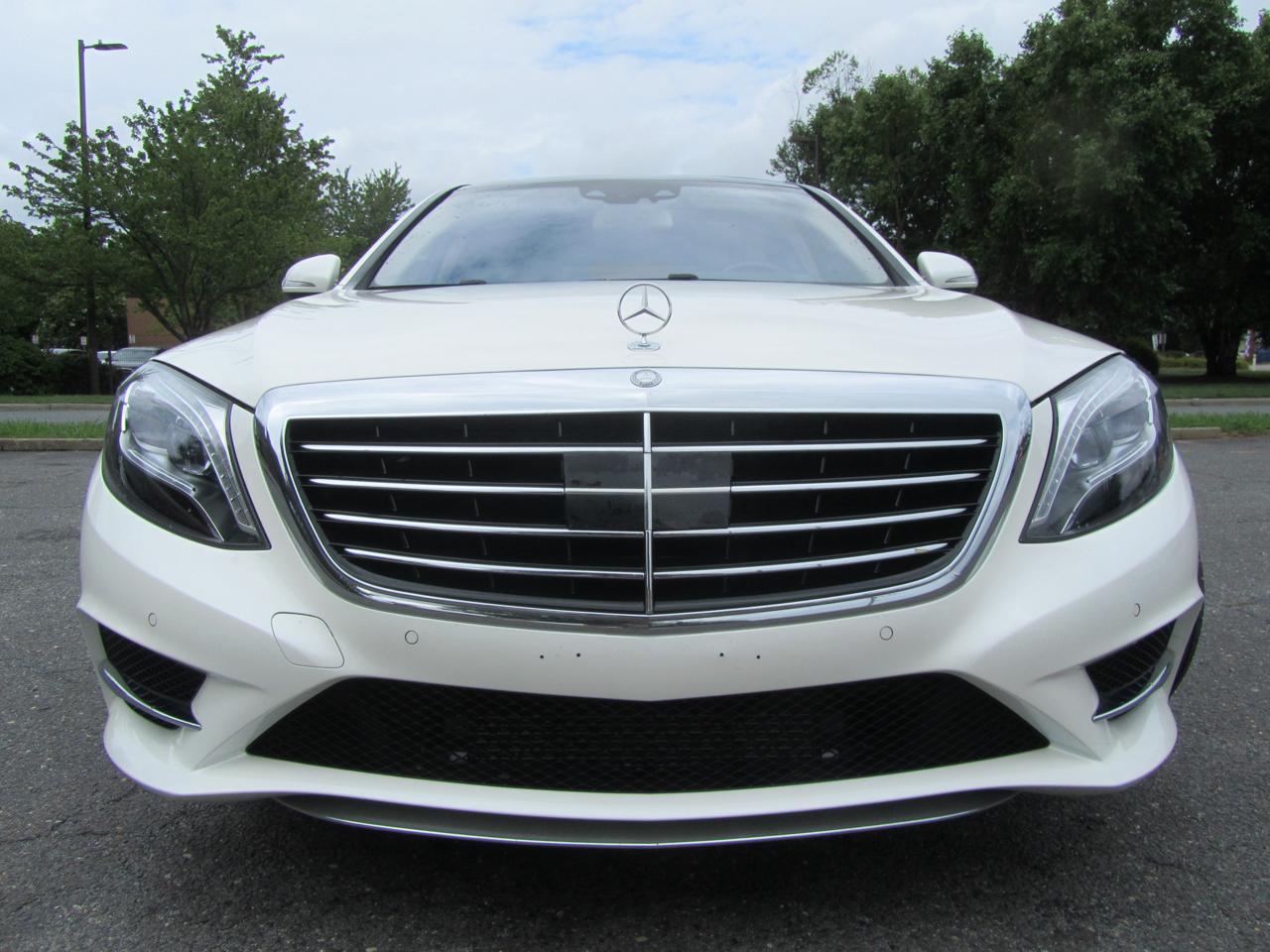 Mercedes-Benz S-Class S550 2015
