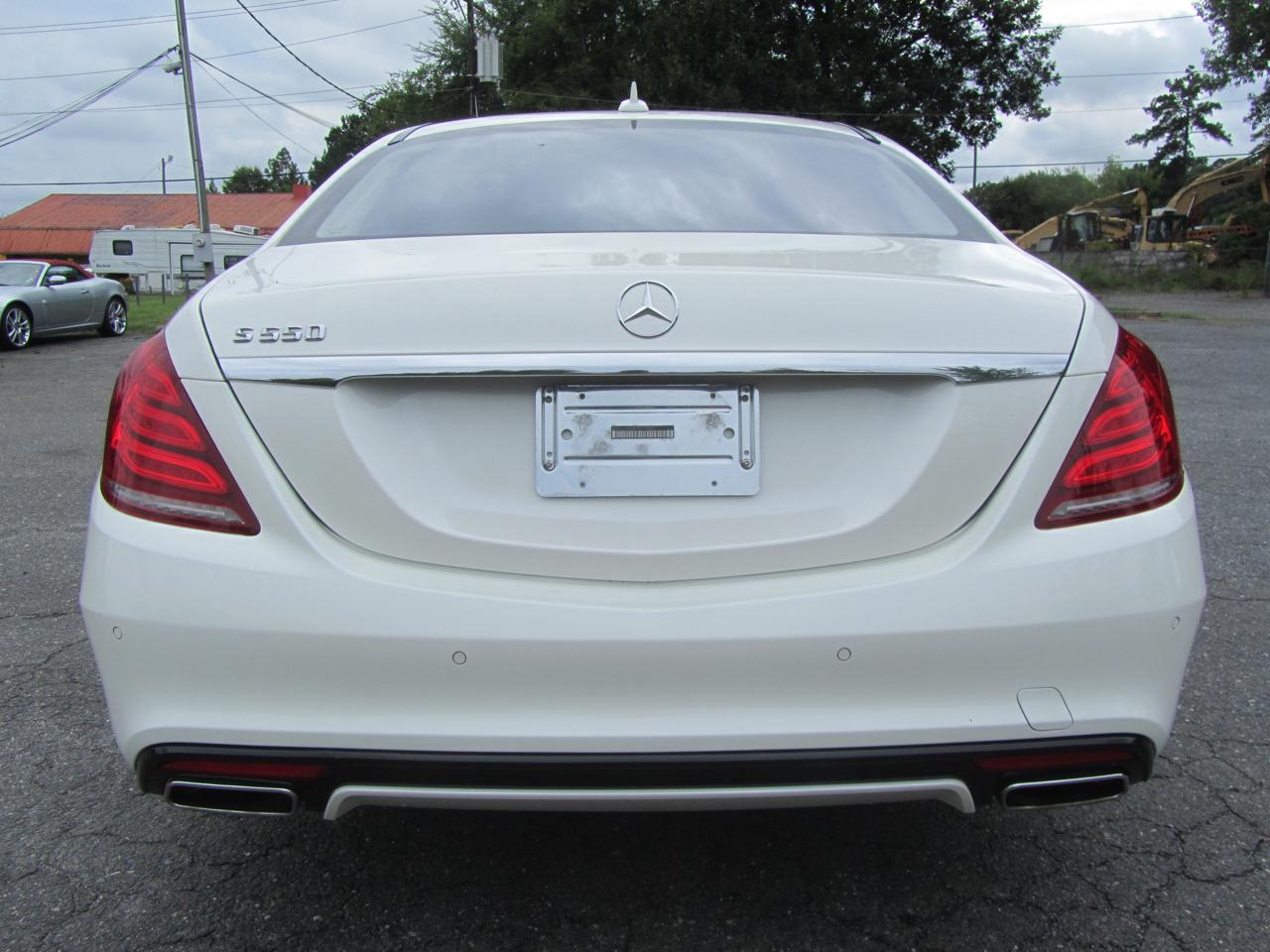 Mercedes-Benz S-Class S550 2015