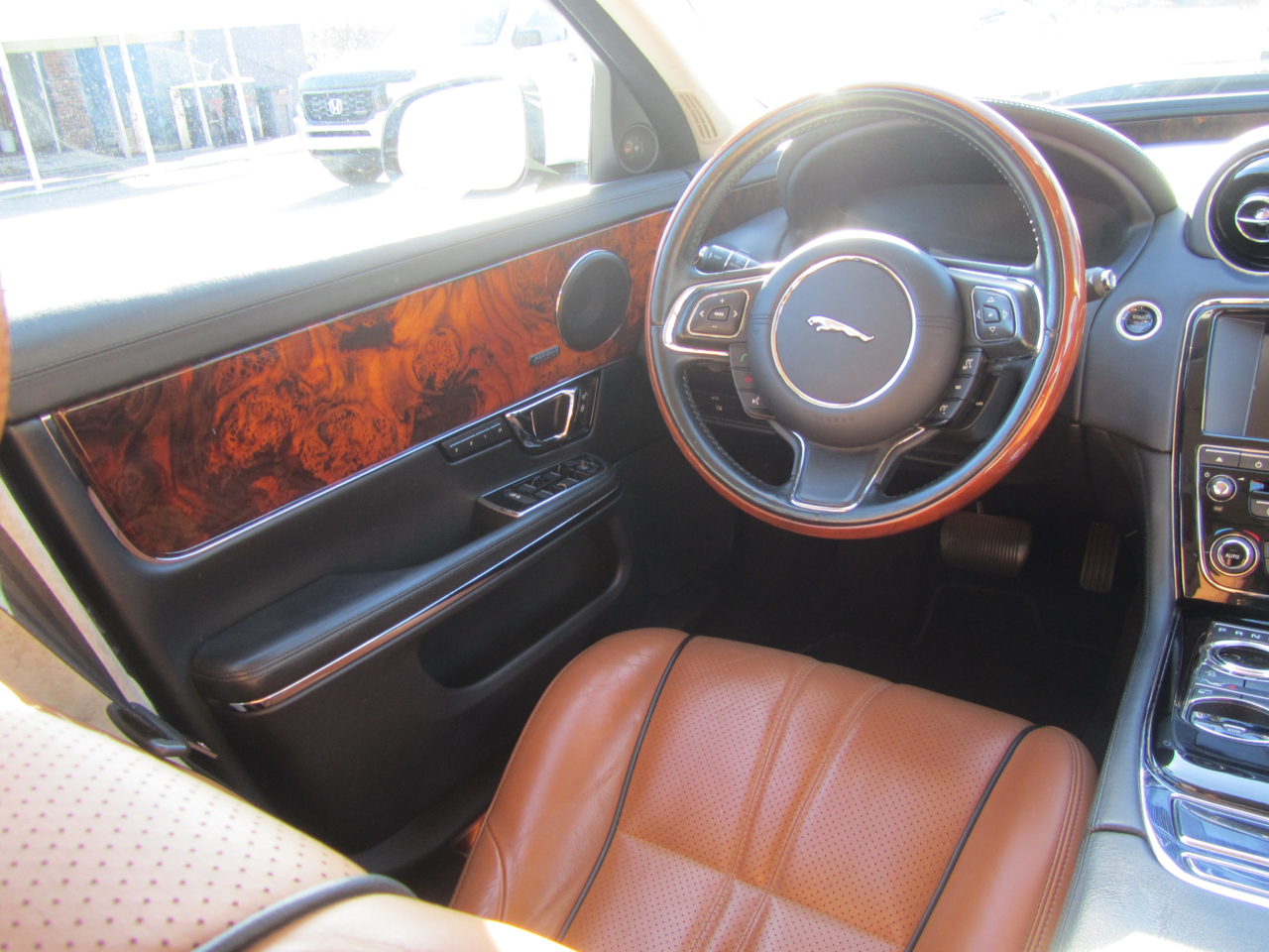 Jaguar XJ-Series R-Sport 2017