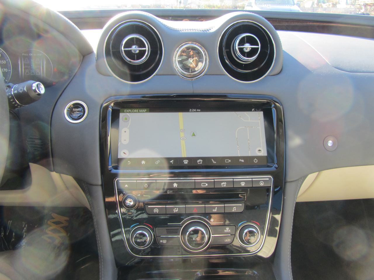 Jaguar XJ-Series XJL Portfolio 2018