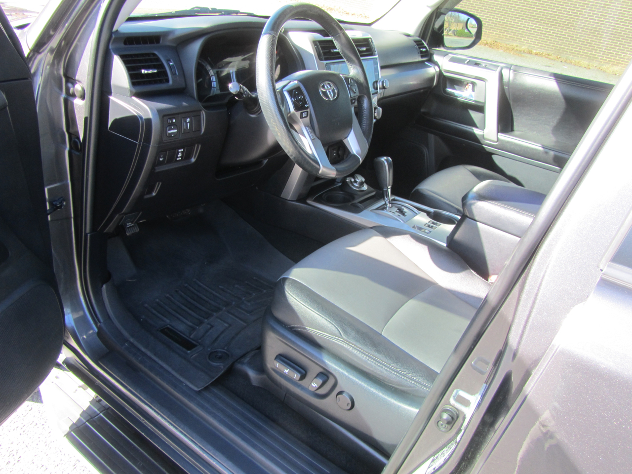 Toyota 4Runner SR5 Premium 4WD 2015