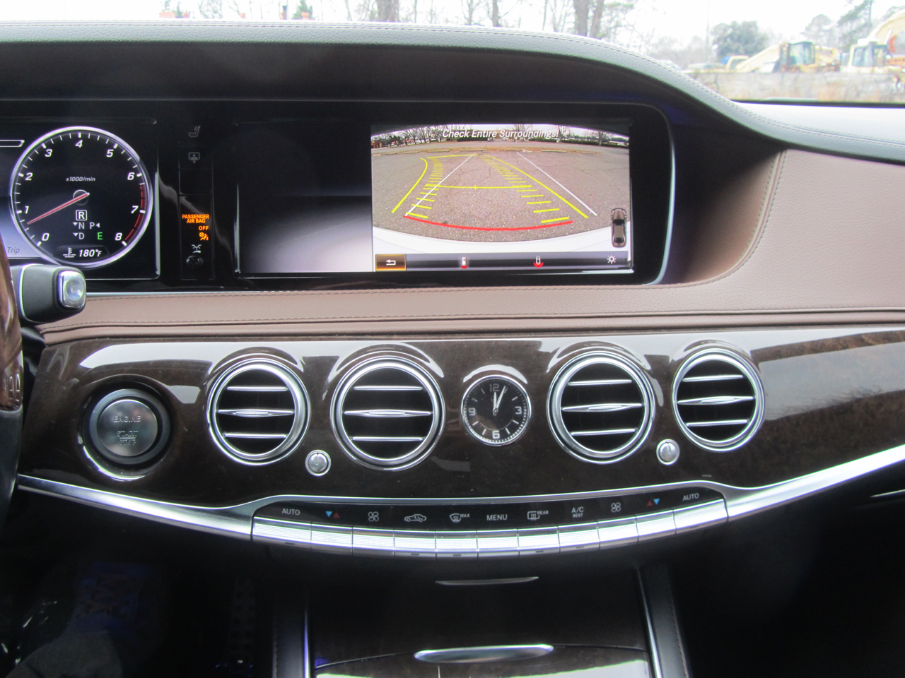 Mercedes-Benz S-Class S550 2015