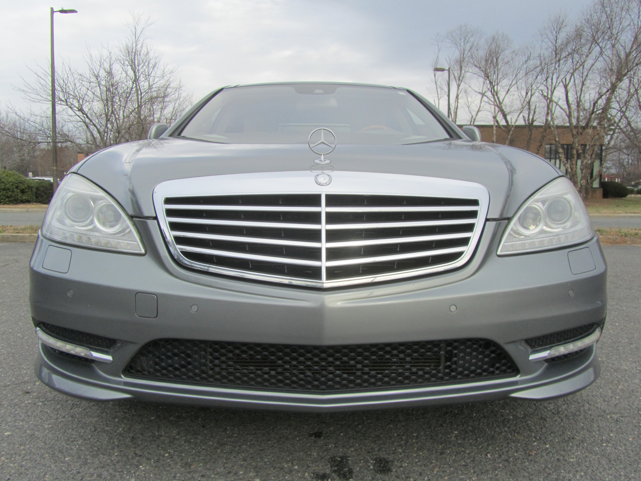 Mercedes-Benz S-Class S550 2012