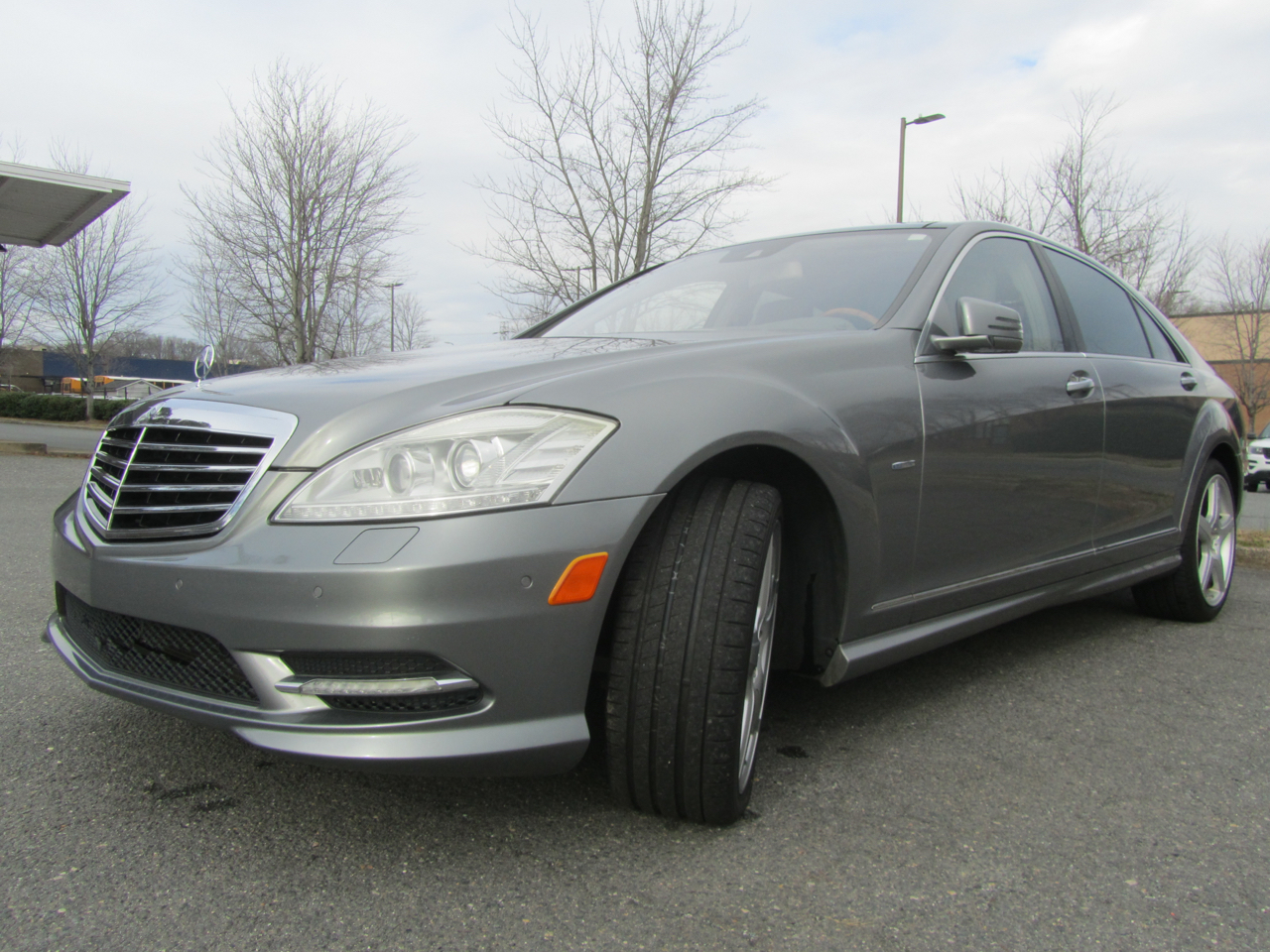 Mercedes-Benz S-Class S550 2012