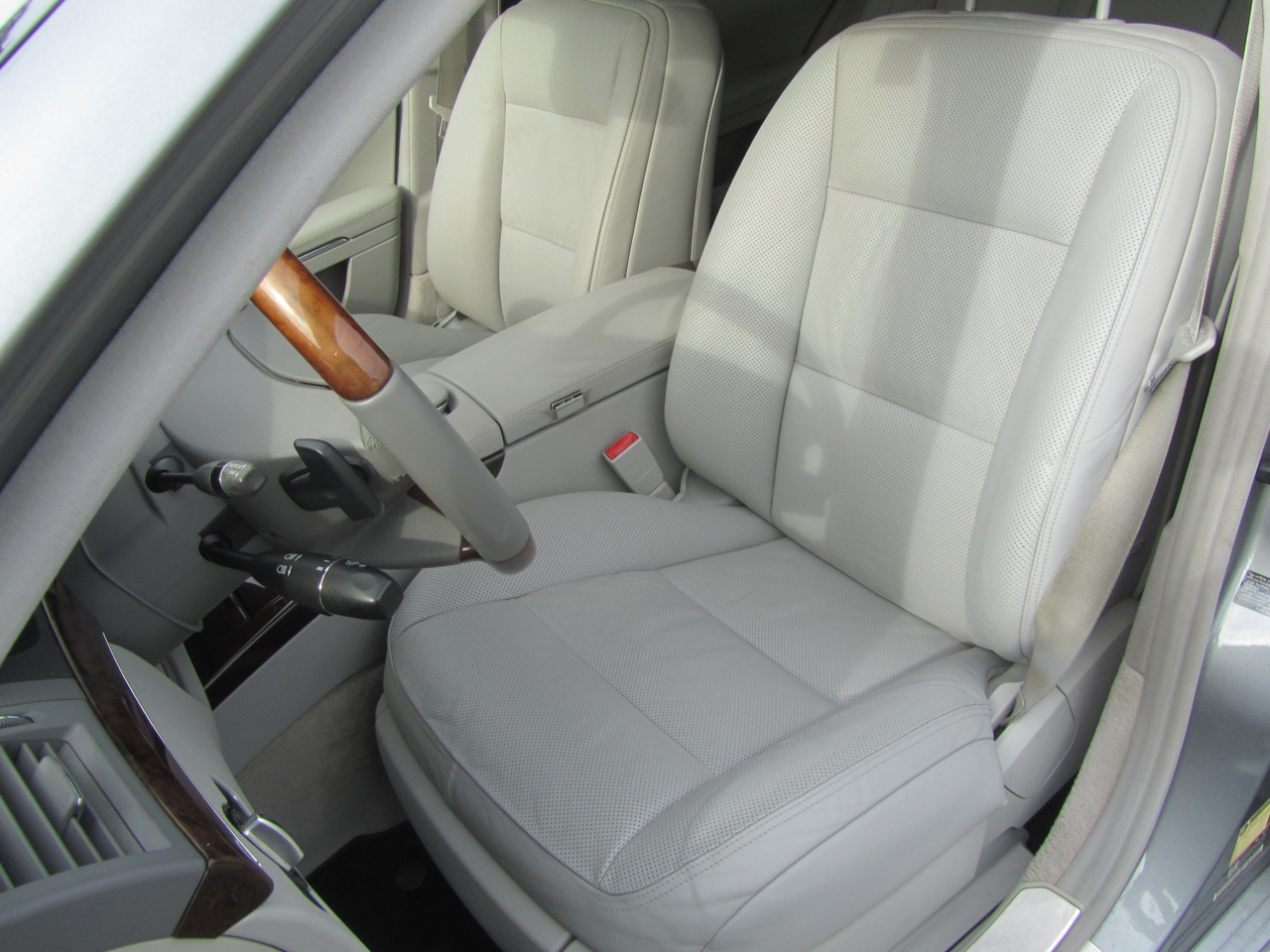 Mercedes-Benz S-Class S550 2012