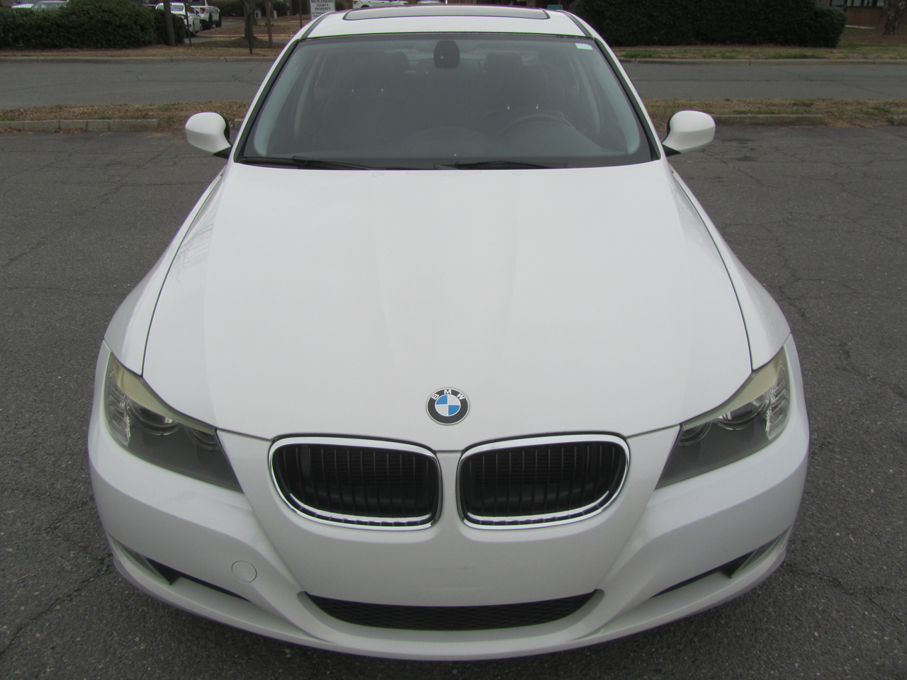 BMW 3-Series  2011