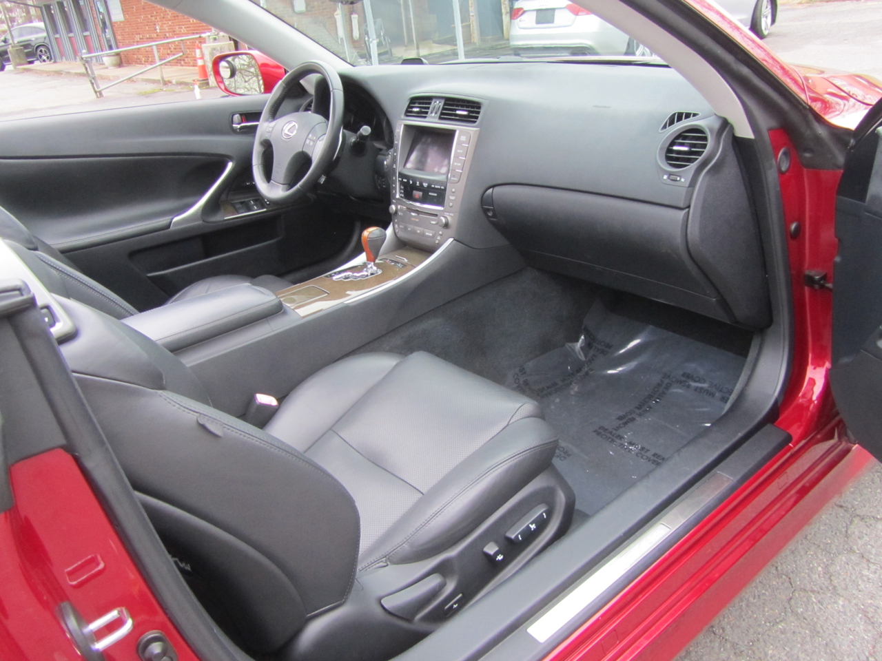 Lexus IS C IS 350C 2010